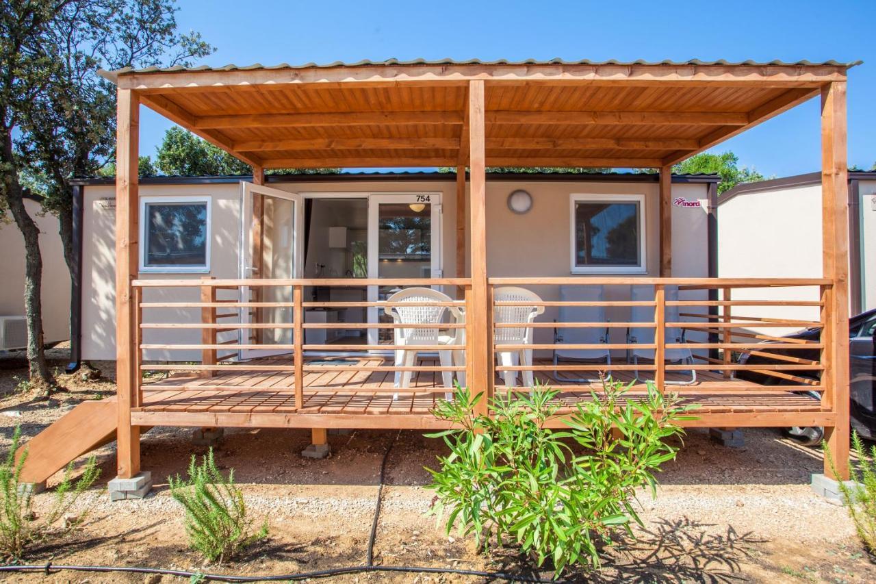 נזרין Mobile Homes Delta Marine At Campsite Lopari מראה חיצוני תמונה
