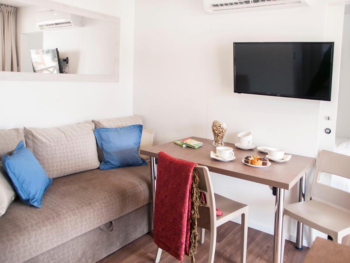 נזרין Mobile Homes Delta Marine At Campsite Lopari מראה חיצוני תמונה